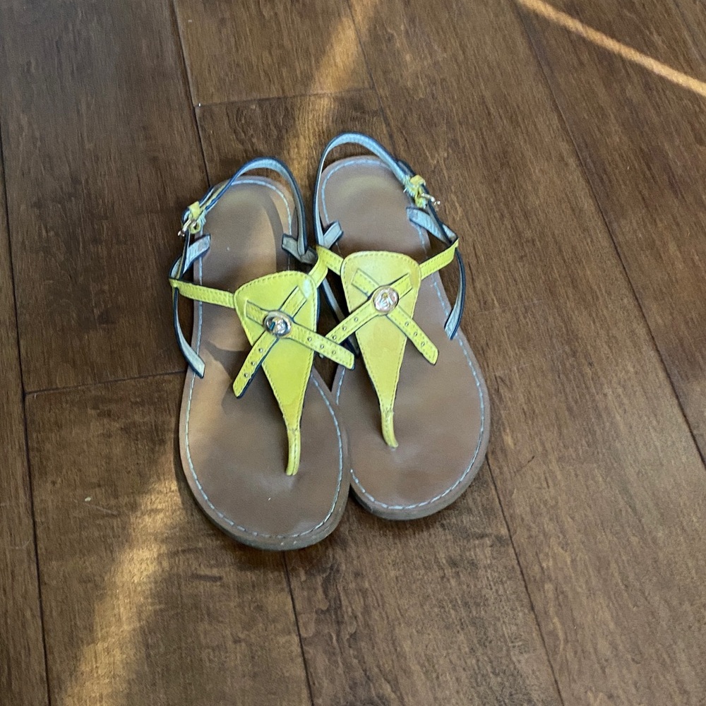 Coach ‘Camara’ Leather Thong Sandals - Yellow